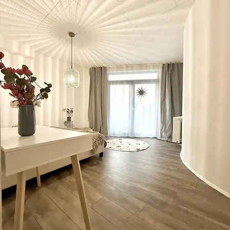 Lejlighed Farska Grand - 3 Rooms - Nitra Old Town - Selected Properties Nitra